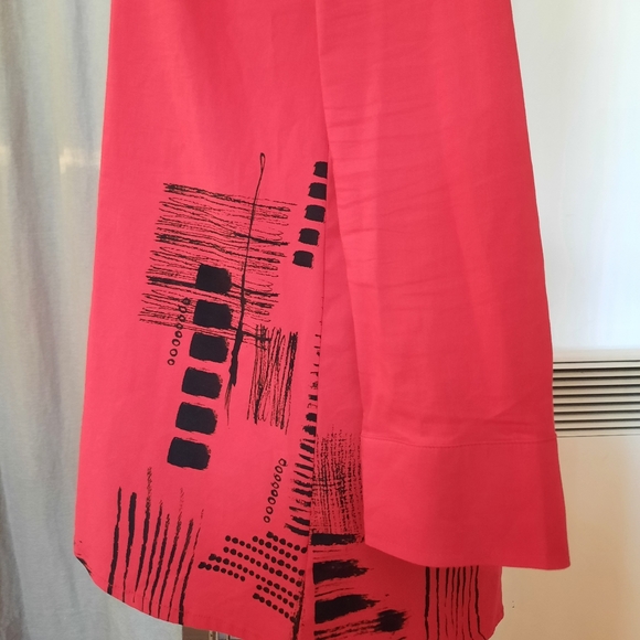 Beautiful red long button down shirt - Picture 7 of 12